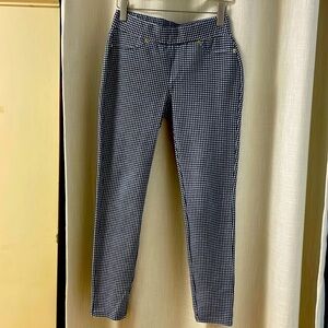 Blue and White Checked Cotton Legging